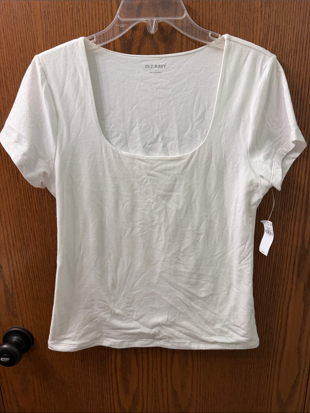 Old Navy White Scoop Neck Short Sleeve Tee